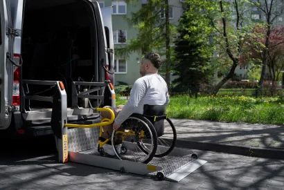 comfortable-travel-for-elderly-and-disabled